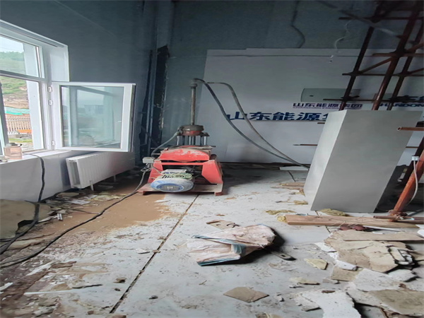 靖西地基基础下沉墙体裂缝加固注浆顶升施工